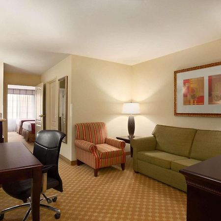 Country Inn & Suites By Radisson, Washington At Meadowlands, Pa Εξωτερικό φωτογραφία